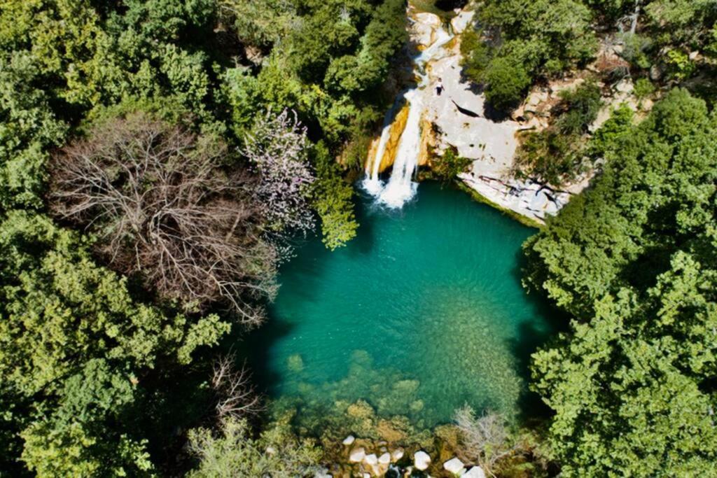 Pont De Valenti Mountain Retreat Lejlighed Girona Eksteriør billede