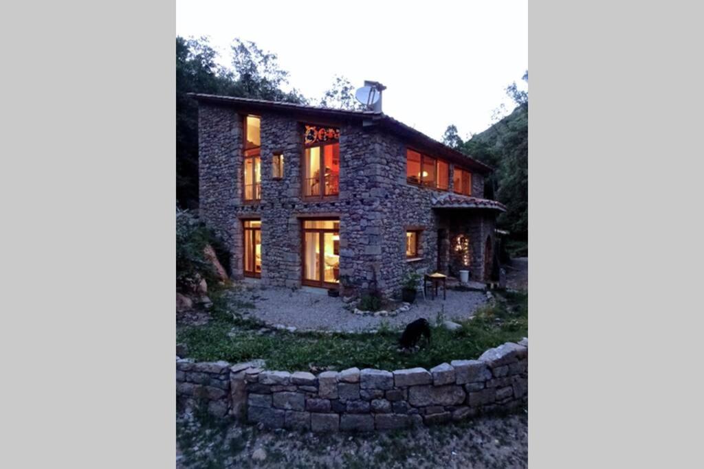 Pont De Valenti Mountain Retreat Lejlighed Girona Eksteriør billede